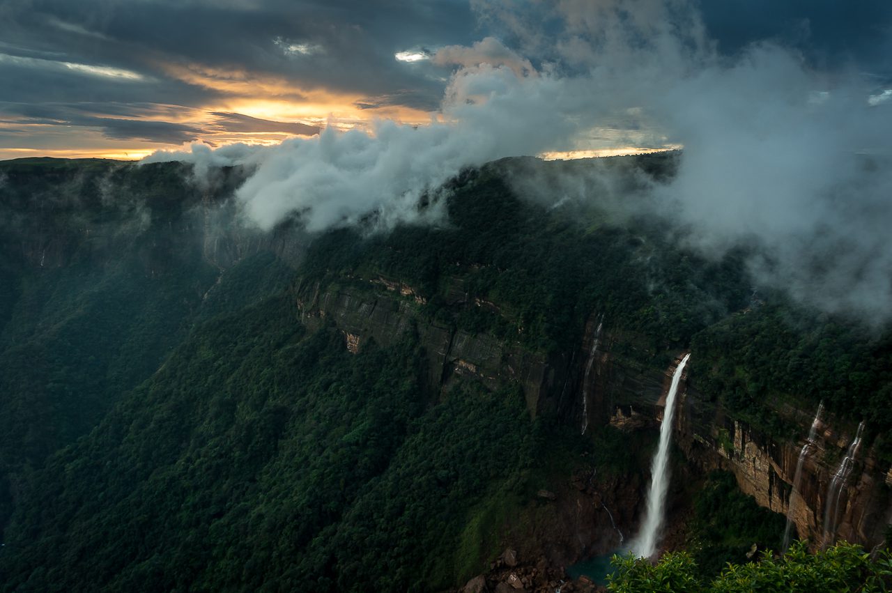 Image result for Nohkalikai Falls, Cherrapunji