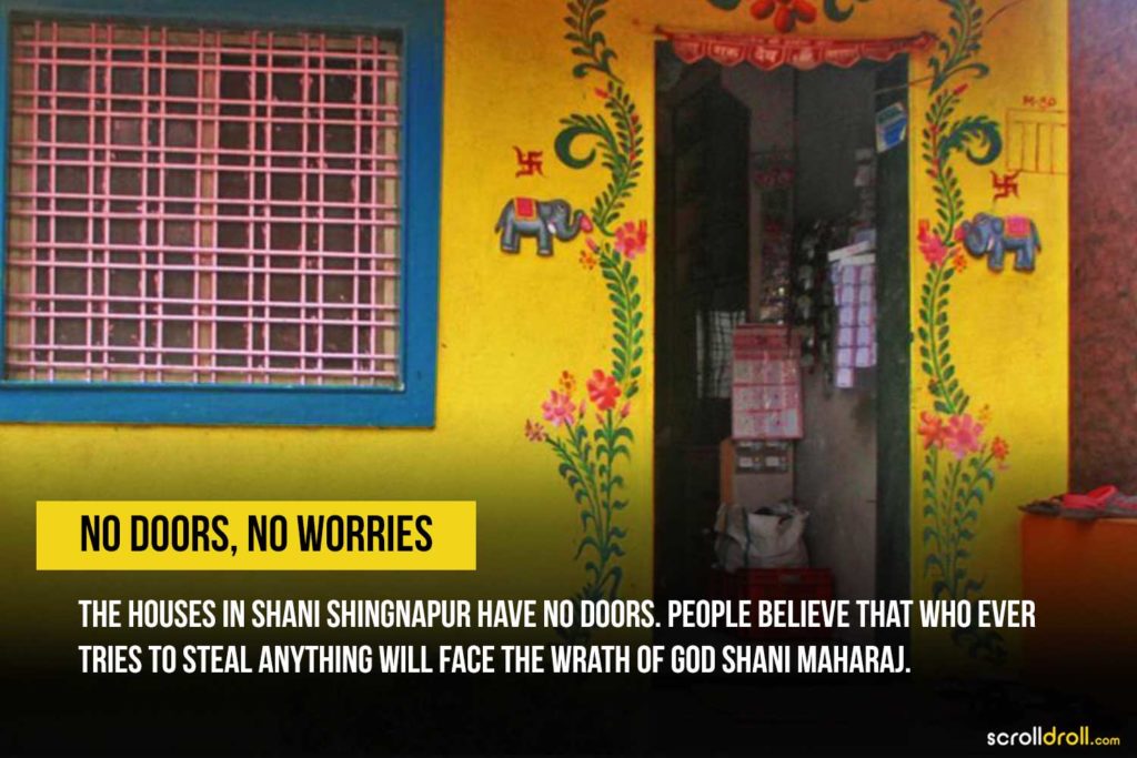 No doors in Shani Shingnapur