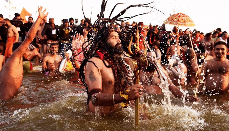 bathing – interesting facts about the Kumbh Mela-2