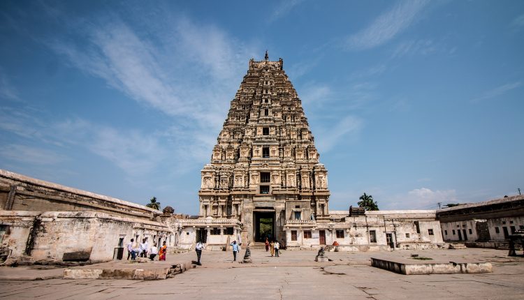 virupaksha-temple-most-beautiful-indian-temples