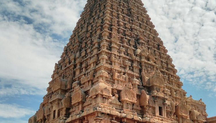 Brihadisvara_Temple-mysterious-indian-temples