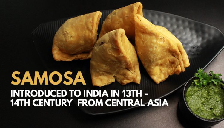 samosa-indian-food-that-originated-elsewhere