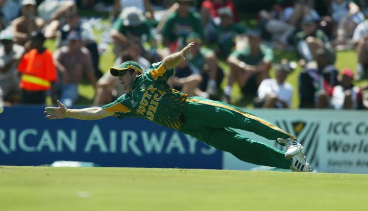 Jonty Rhodes – Greatest Cricketers of All Time