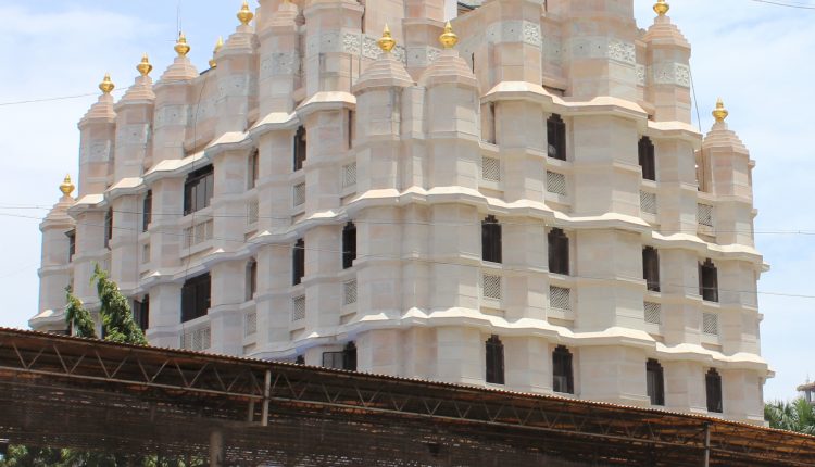 Siddhivinayak_Temple_places-to-visit-in-Mumbai