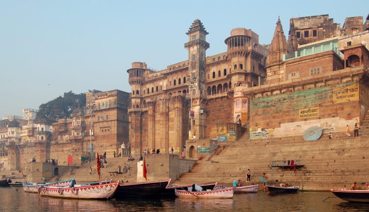 Varanasi_places-to-visit-in-uttar-pradesh