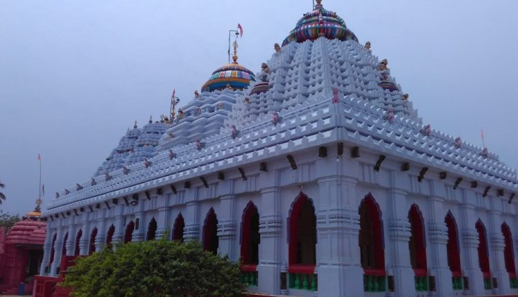 Sri_raghunath_jew_temple_most-adventerous-places-to-visit-in-rishikesh
