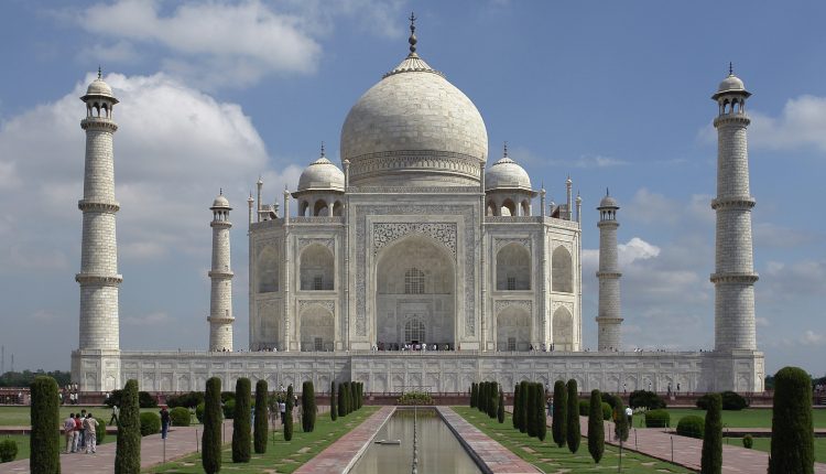 Taj_Mahal(2)_facts-about-Taj-Mahal
