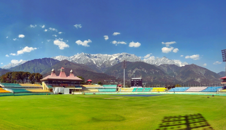 the-most-beautiful-cricket-stadiums-to-visit-in-india-featured