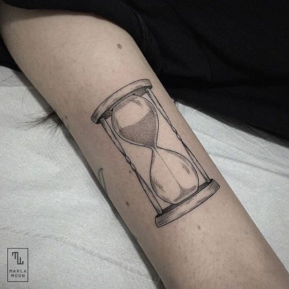 hourglass-best-meaningful-tattoo-ideas - Pop Culture, Entertainment, Humor,  Travel & More