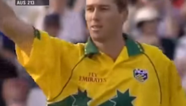 south—africa—australia—1999-World-Cup-Semi-final-8th-wicket-mc-grath