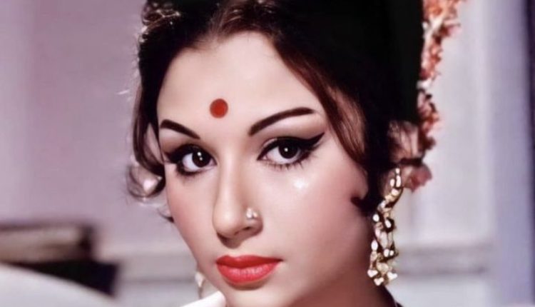 Sharmila-Tagore-Boldest-Bollywood-Actresses-of-all-time